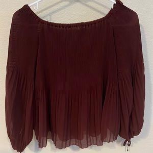 Aritzia Wilfred Chiffon Off Shoulder Pleated Blouse Size XS